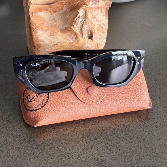 RAY-BAN ZENA BIO-BASED Frame Polished Black Dark Grey Lenses - Picture 9 of 9